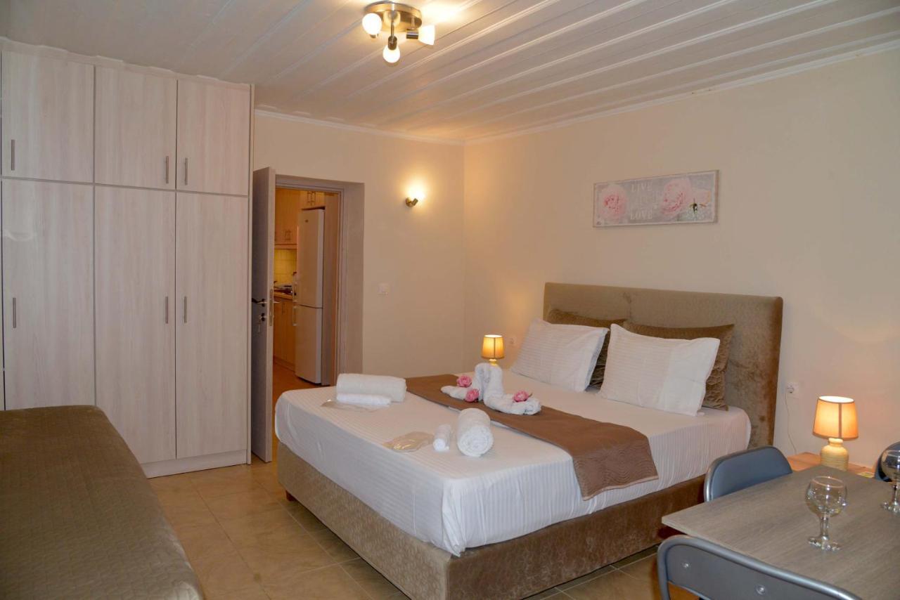 Holiday home Andreas Elissaios House